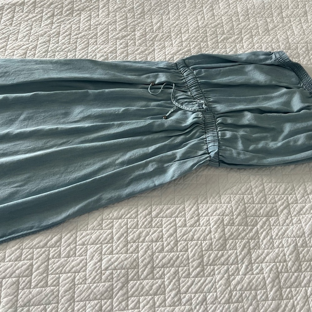 Strapless midi dress